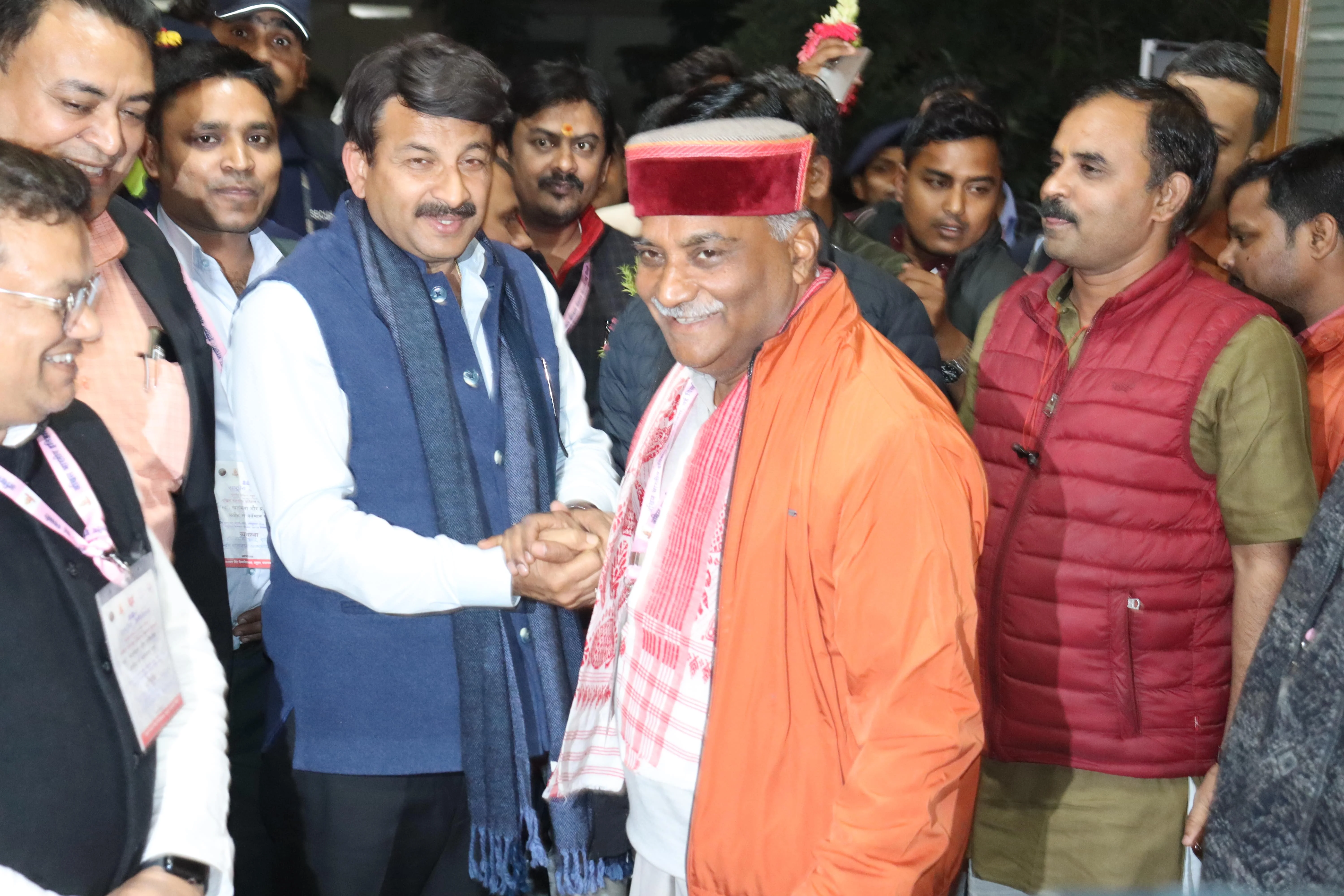 महाधिवेशन 8