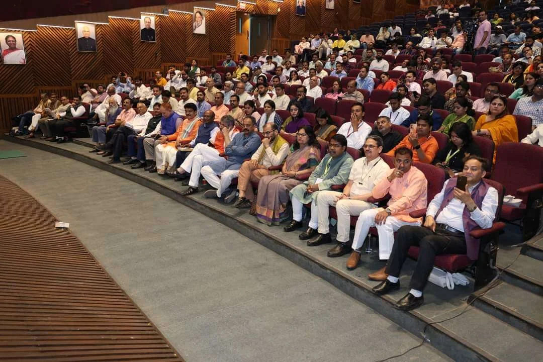 युवा इतिहासकार 20