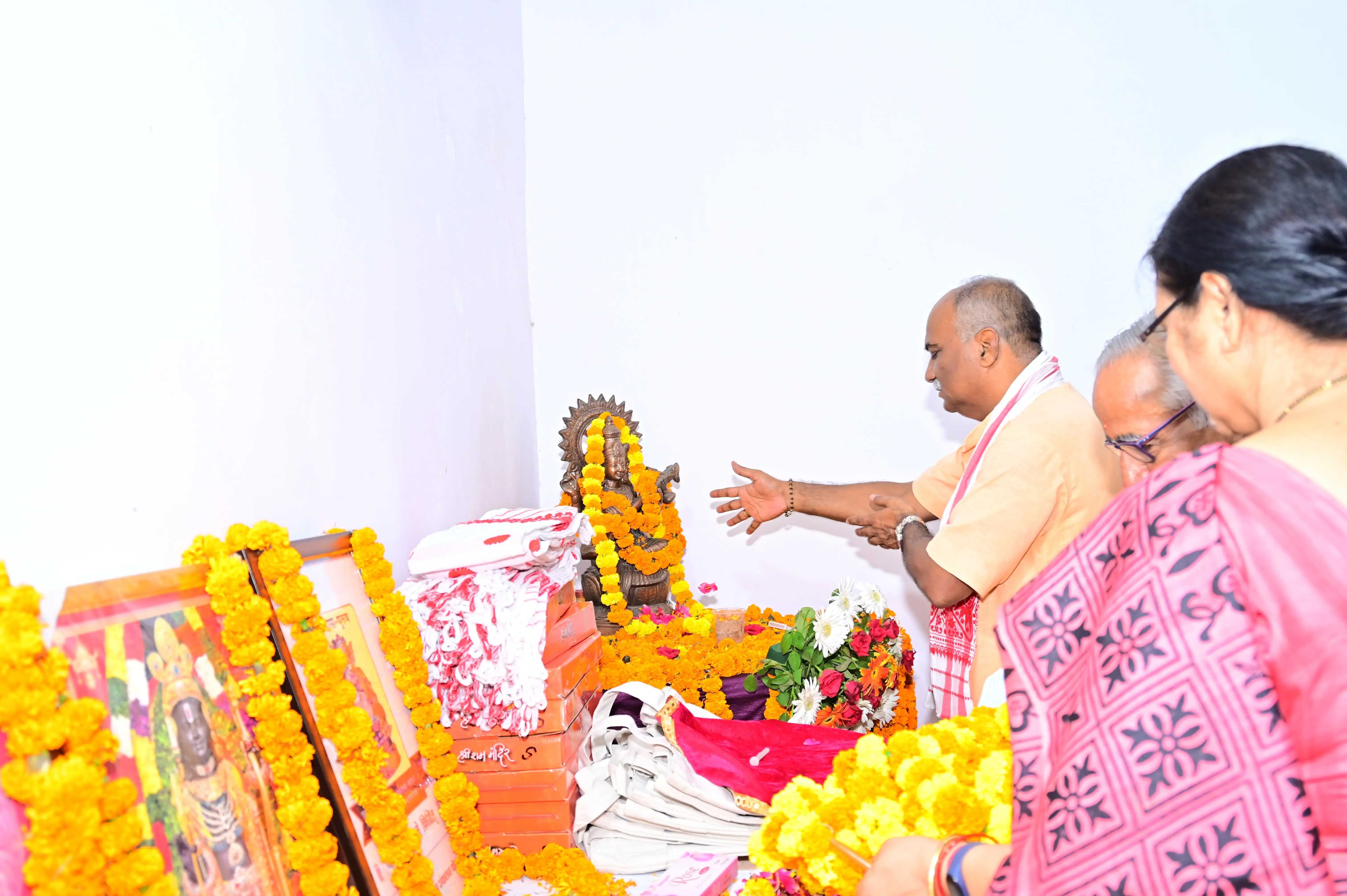 वरिष्ठ इतिहासकार 15